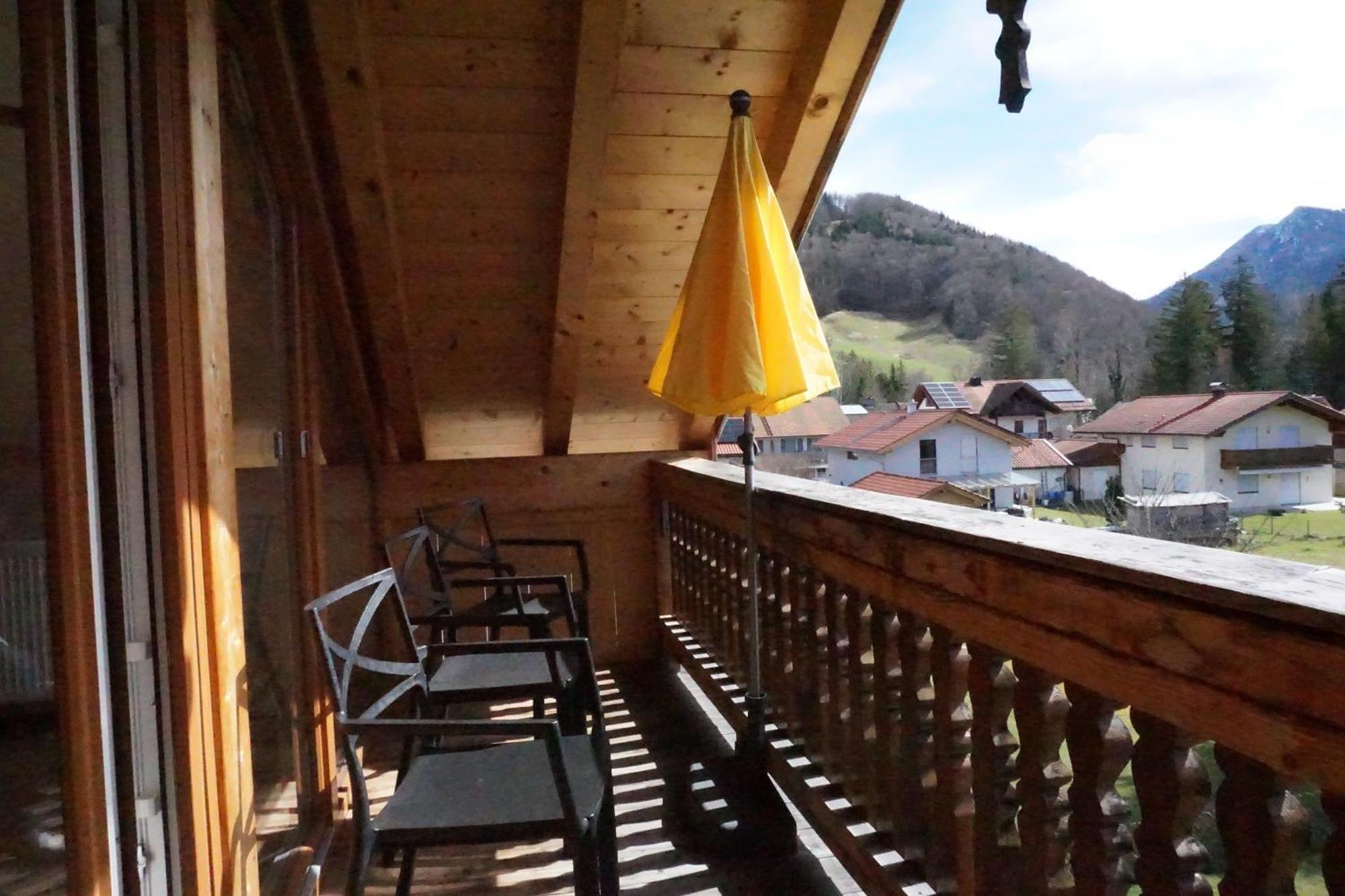 Haus Alpenblick Inkl. Chiemgaukarte Apartment Руполдинг Екстериор снимка